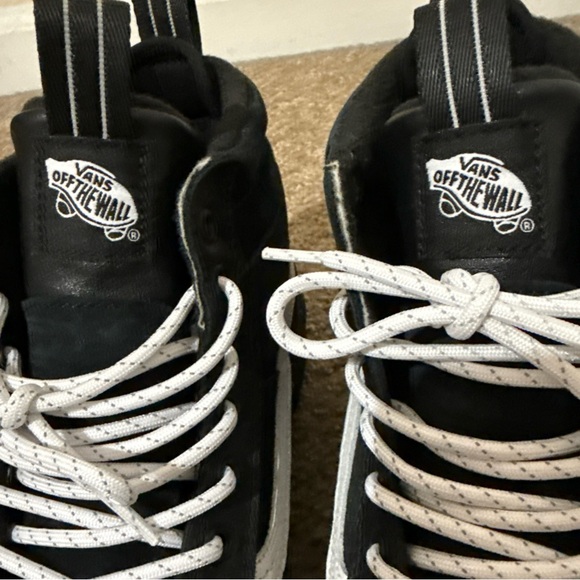 VANS Sk8-Hi MTE- Shoes - High Top Black Glitter Suede Men’s 8.5 Women’s 10 - Picture 12 of 12